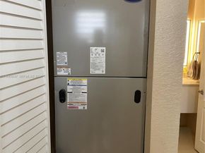 3725 NE 11th St, Homestead FL 33033