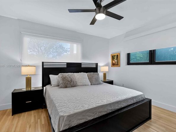 7724 Hawthorne Ave, Miami Beach FL 33141