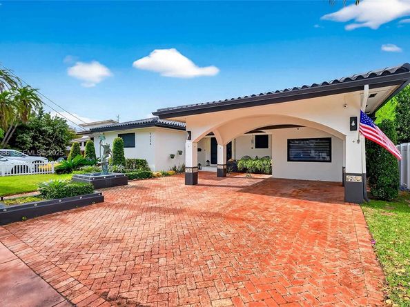 7724 Hawthorne Ave, Miami Beach FL 33141