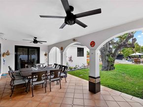 7724 Hawthorne Ave, Miami Beach FL 33141