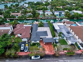 7724 Hawthorne Ave, Miami Beach FL 33141