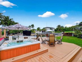 7724 Hawthorne Ave, Miami Beach FL 33141