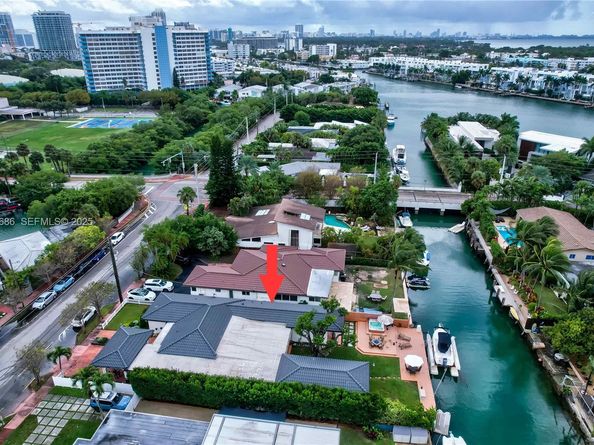 7724 Hawthorne Ave, Miami Beach FL 33141