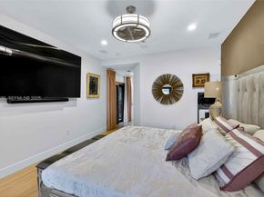 7724 Hawthorne Ave, Miami Beach FL 33141