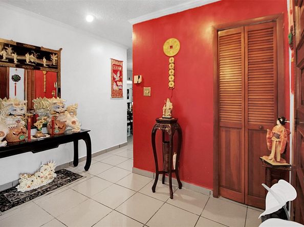 19100 SW 125th Ave, Miami FL 33177