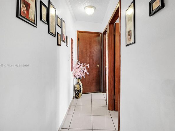 19100 SW 125th Ave, Miami FL 33177