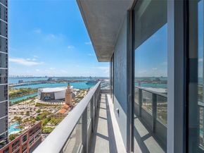121 NE 5 St 3112, Miami FL 33132