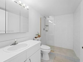 1688 West Ave 1004, Miami Beach FL 33139