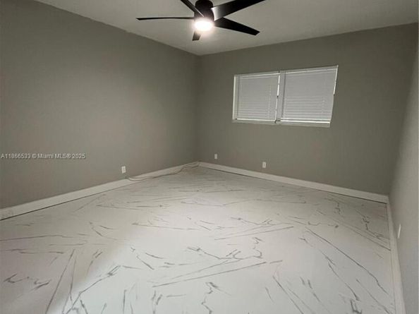 5102 NW 36th St 605, Lauderdale Lakes FL 33319