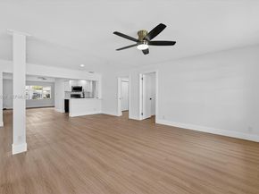 8941 NW 13th St, Plantation FL 33322