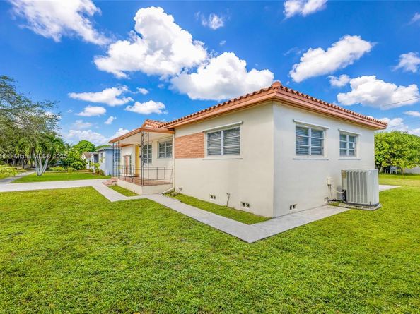 1191 NE 165th Ter, North Miami Beach FL 33162