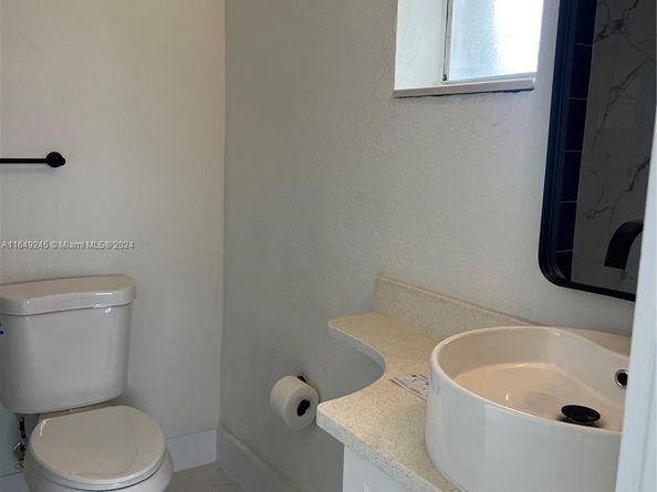 18011 NW 23rd Ave, Miami Gardens FL 33056