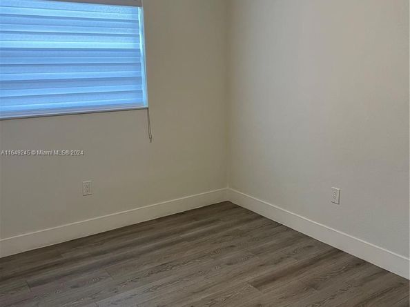 18011 NW 23rd Ave, Miami Gardens FL 33056