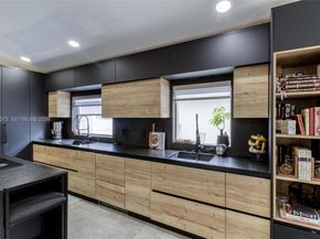 3464 SW 51st St, Hollywood FL 33312