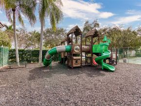 3464 SW 51st St, Hollywood FL 33312