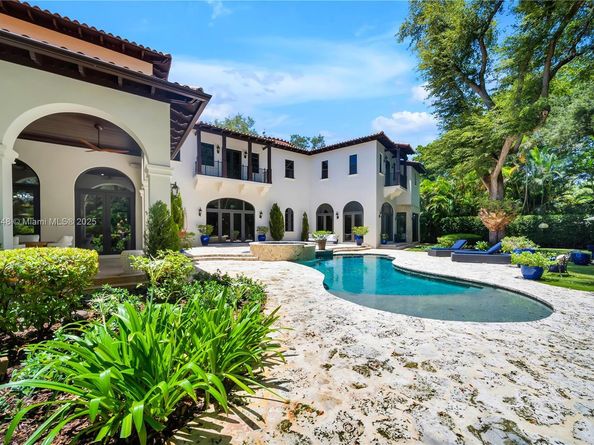 8301 SW 53rd Ave, Miami FL 33143