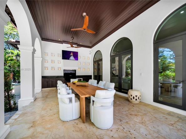 8301 SW 53rd Ave, Miami FL 33143
