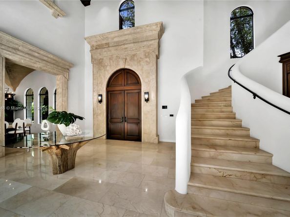 8301 SW 53rd Ave, Miami FL 33143