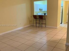 1300 NE 109th St 202, Miami FL 33161