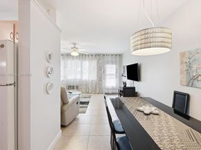 1050 SW 11th St 16L, Hallandale Beach FL 33009