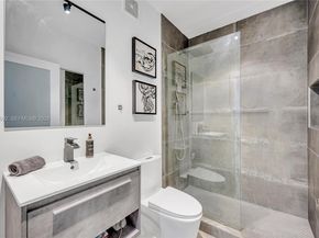 540 Brickell Key Dr 409, Miami FL 33131