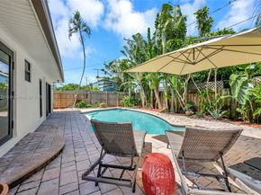 121 NW 55th St, Oakland Park FL 33309