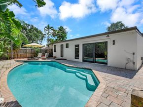 121 NW 55th St, Oakland Park FL 33309