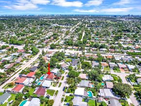 121 NW 55th St, Oakland Park FL 33309