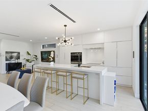 255 NW 39th St, Miami FL 33127