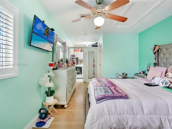 7100 NW 99th Ave, Tamarac FL 33321