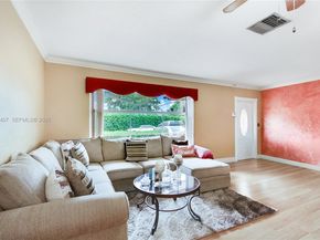 7100 NW 99th Ave, Tamarac FL 33321