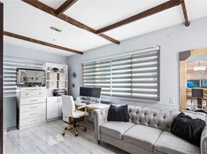 821 N 73rd Ter, Hollywood FL 33024