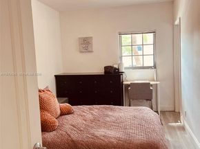 1500 Pennsylvania Ave 9A, Miami Beach FL 33139