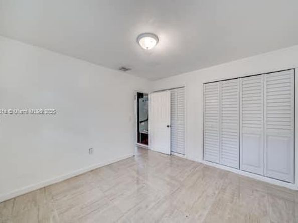 1350 NE 149th St, Miami FL 33161