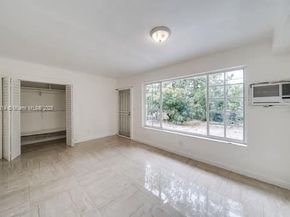 1350 NE 149th St, Miami FL 33161