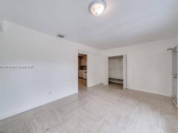 1350 NE 149th St, Miami FL 33161