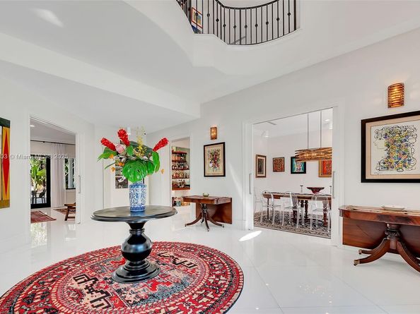 7400 SW 72nd Ct, Miami FL 33143