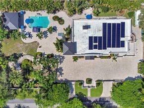 7400 SW 72nd Ct, Miami FL 33143