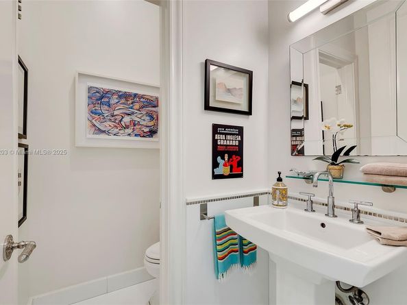 7400 SW 72nd Ct, Miami FL 33143