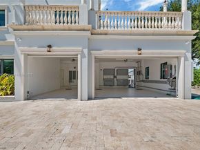 7400 SW 72nd Ct, Miami FL 33143