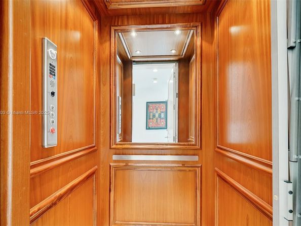 7400 SW 72nd Ct, Miami FL 33143