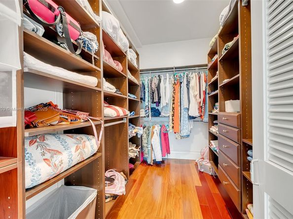 7400 SW 72nd Ct, Miami FL 33143