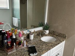 8021 N Sunrise Lakes Dr 101, Sunrise FL 33322