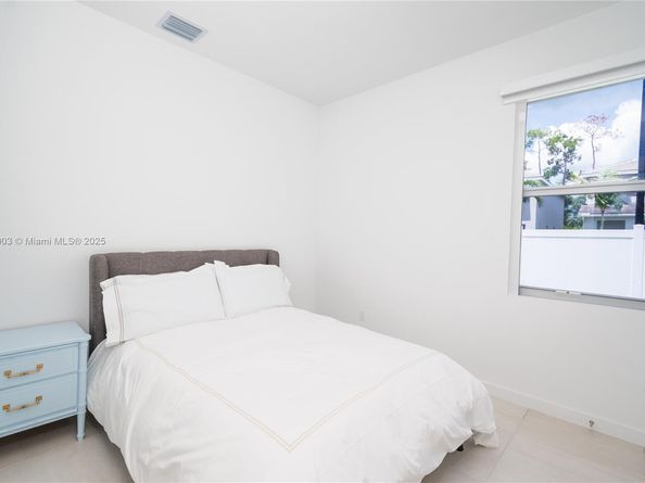7214 Rockwood Rd, Jupiter FL 33458