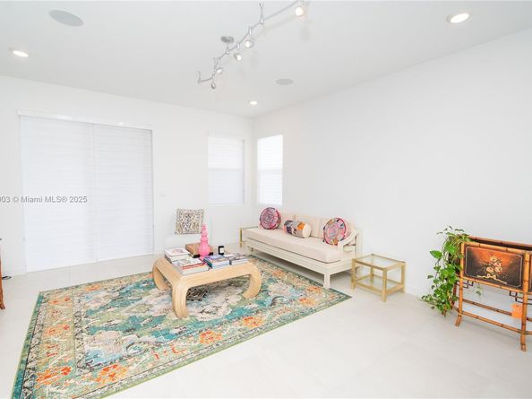 7214 Rockwood Rd, Jupiter FL 33458