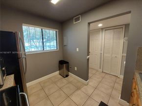 8415 SW 107th Ave 255W, Miami FL 33173