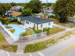 16050 NW 27th Ct, Miami Gardens FL 33054
