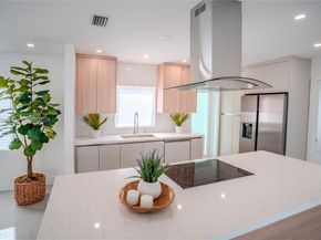 16050 NW 27th Ct, Miami Gardens FL 33054