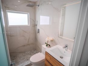 16050 NW 27th Ct, Miami Gardens FL 33054