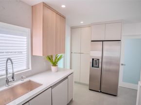 16050 NW 27th Ct, Miami Gardens FL 33054